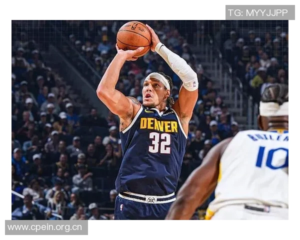 戈登高效表现三分球命中率惊人阿德尔曼称赞其聪明打球无勉强出手