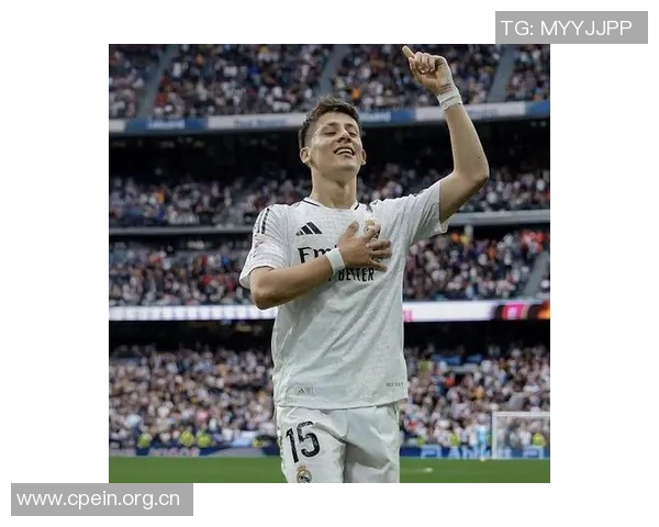 居莱尔自信满满称教练信任自己与姆巴佩配合默契 居莱尔自信满满称教练信任自己与姆巴佩配合默契