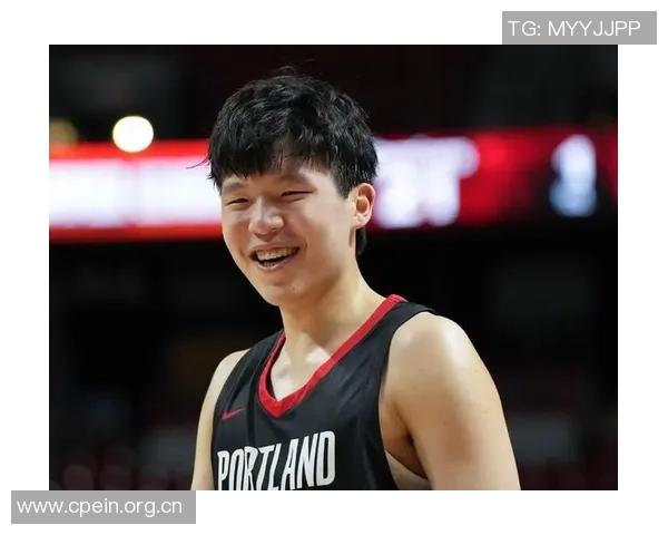 媒体人透露斯普利特重视杨瀚森将安排合适时机让其上场锻炼