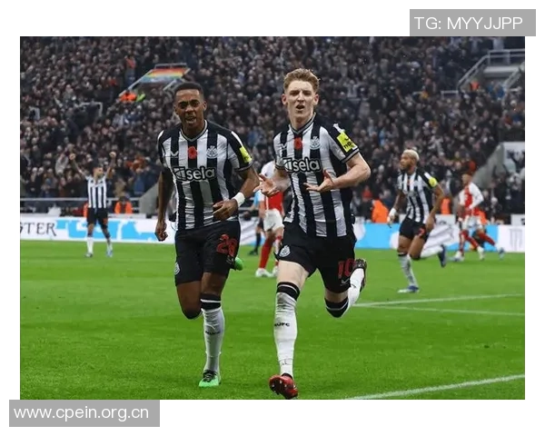 吉马良斯三年两度闯入欧冠沃尔特马德的表现让人惊叹不已