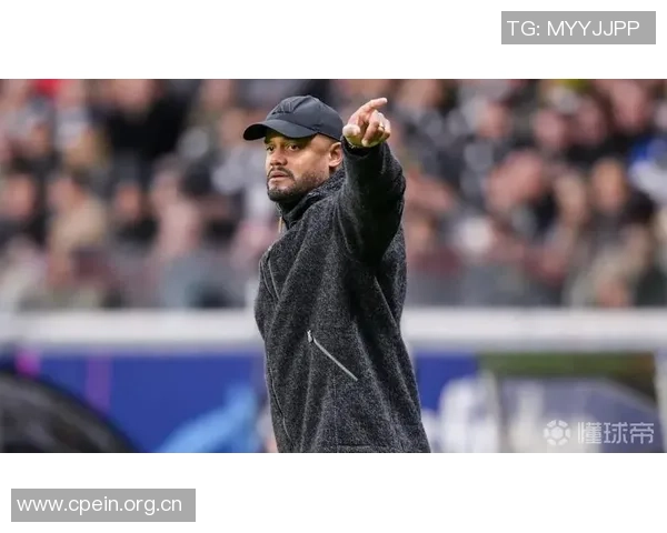 孔帕尼续约拜仁成为本世纪第三位执教的传奇主帅