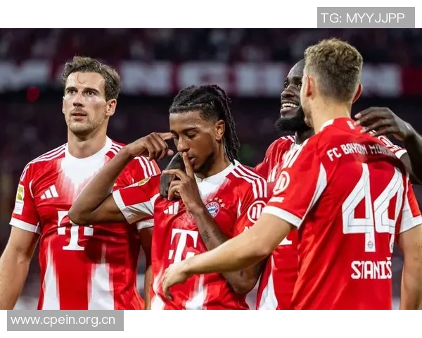 拜仁官方宣布凯恩等六名球员荣获上赛季德国最佳阵容奖杯